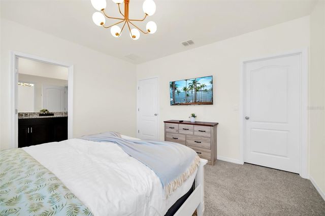 7712 OAKMOSS LOOP, Davenport, FL 33837