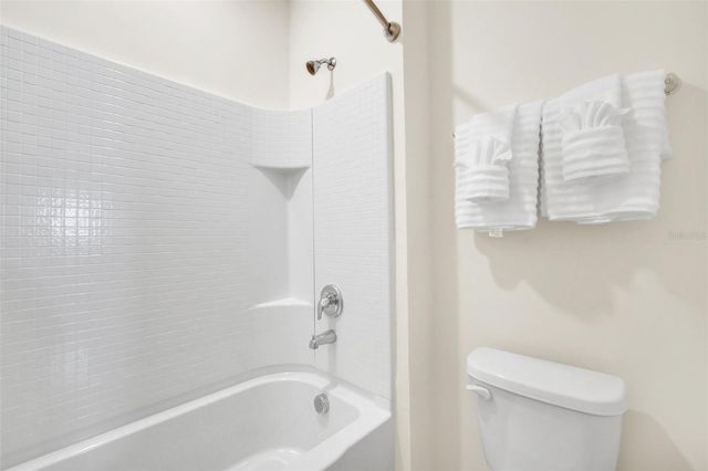 7712 OAKMOSS LOOP, Davenport, FL 33837