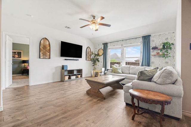 1011 Lonesome Way, Princeton, TX 75407