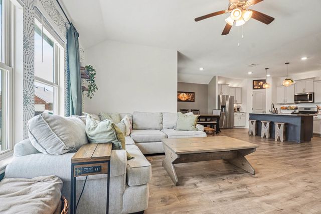 1011 Lonesome Way, Princeton, TX 75407