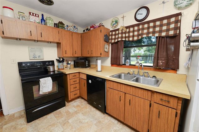 621 HILLSIDE DRIVE, Lakeland, FL 33803