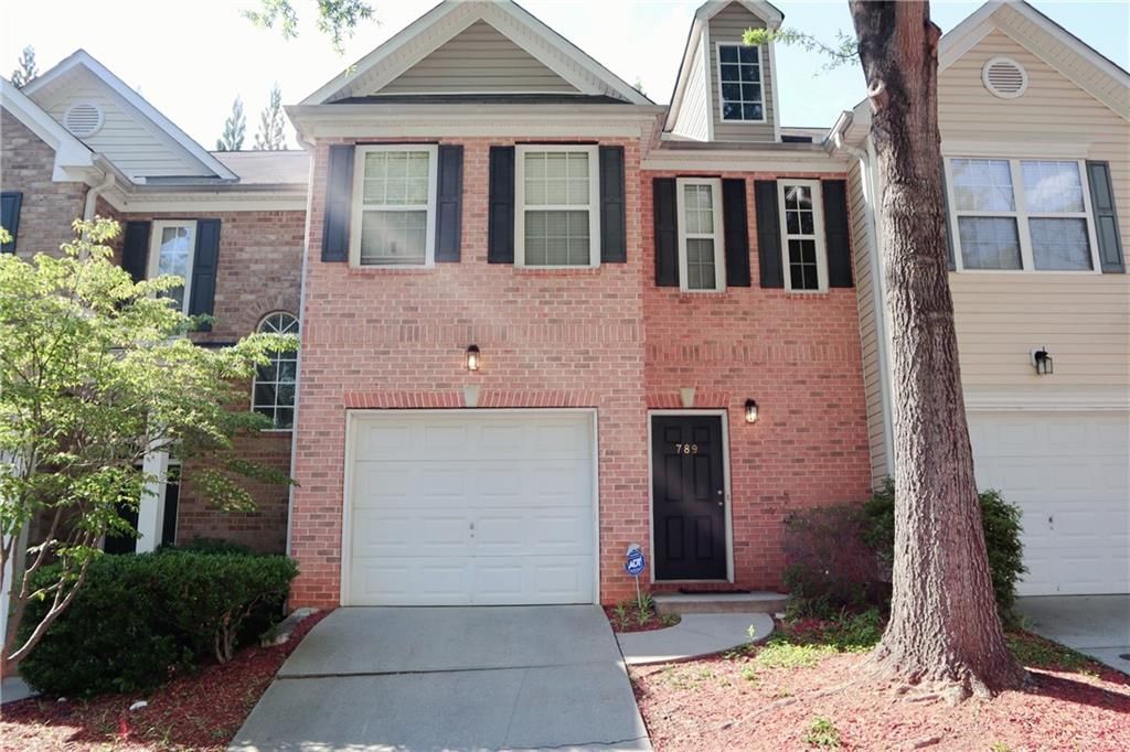 789 Celeste SW Lane, Atlanta, GA 30331
