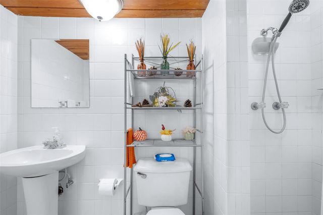 937 AVENUE L SE, Winter Haven, FL 33880