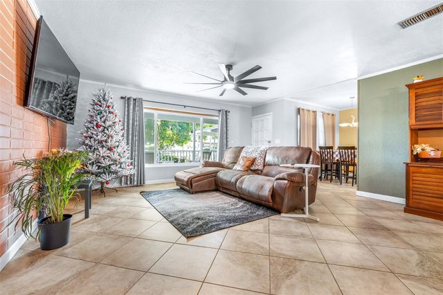 937 AVENUE L SE, Winter Haven, FL 33880