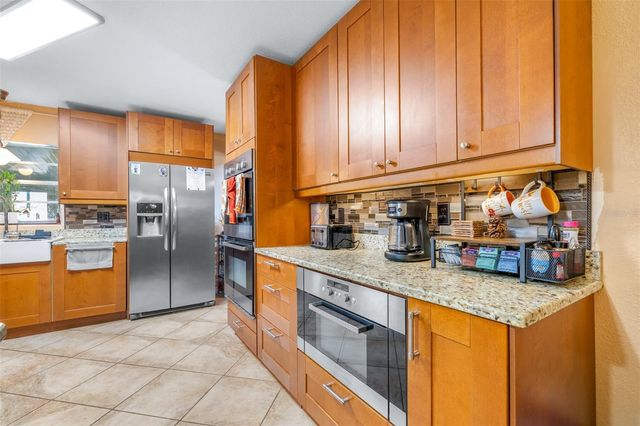 937 AVENUE L SE, Winter Haven, FL 33880