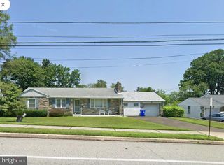 239 LIMEKILN PIKE, Glenside, PA 19038