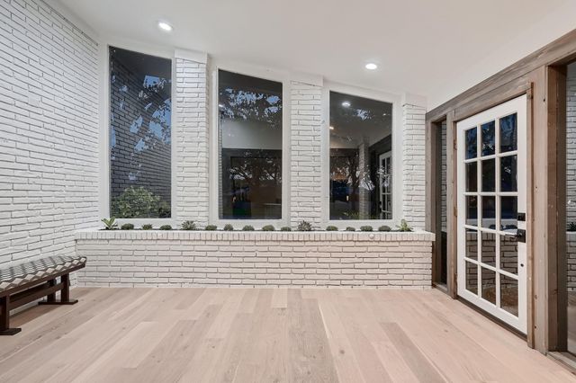 5325 Western Hills DR, Austin, TX 78731