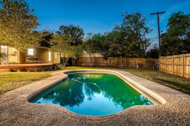 5325 Western Hills DR, Austin, TX 78731