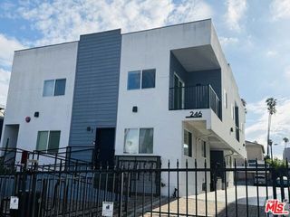 246 N Catalina Street 3, Los Angeles, CA 90004