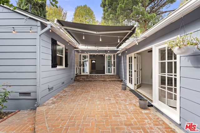 4506 Nagle Avenue, Sherman Oaks, CA 91423