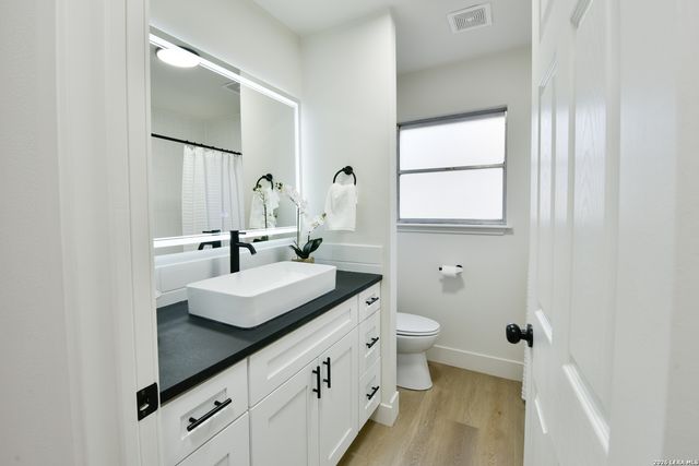 3414 Prince George, San Antonio, TX 78230