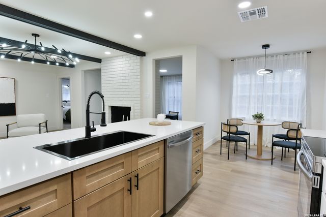 3414 Prince George, San Antonio, TX 78230