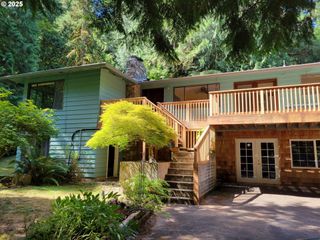 32922 COAL CREEK Rd, Scappoose, OR 97056