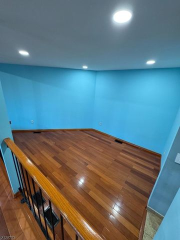 25 Bloomingdale Dr 4B, Hillsborough Twp., NJ 08844