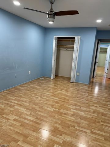 25 Bloomingdale Dr 4B, Hillsborough Twp., NJ 08844