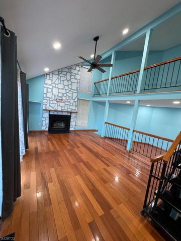 25 Bloomingdale Dr 4B, Hillsborough Twp., NJ 08844