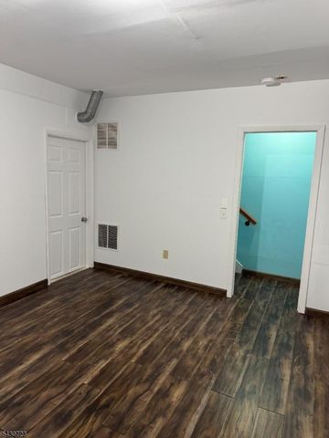 25 Bloomingdale Dr 4B, Hillsborough Twp., NJ 08844