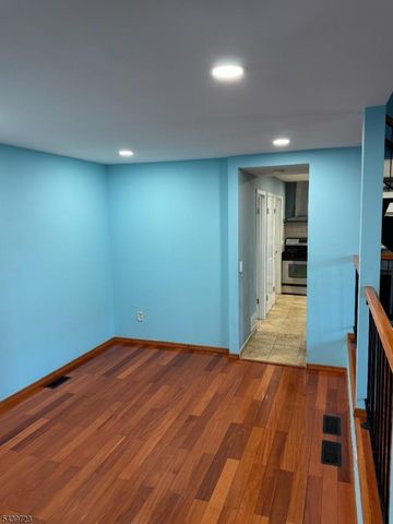 25 Bloomingdale Dr 4B, Hillsborough Twp., NJ 08844