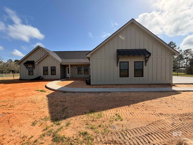 28310 Comstock Road, Elberta, AL 36530