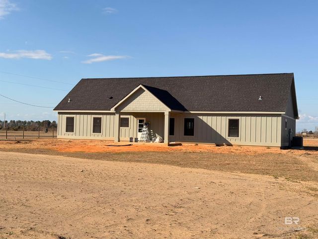 28310 Comstock Road, Elberta, AL 36530