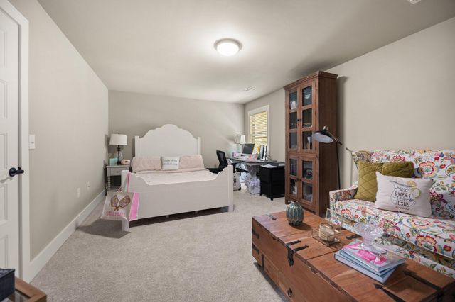 162 Summer Breeze Drive, Somerset, KY 42503