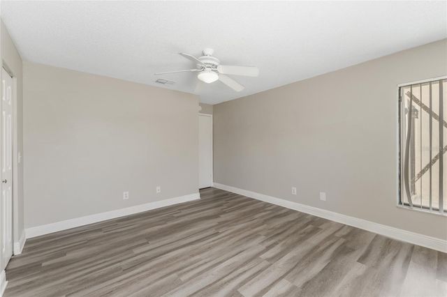 5201 BELLEFIELD DRIVE, Tampa, FL 33624
