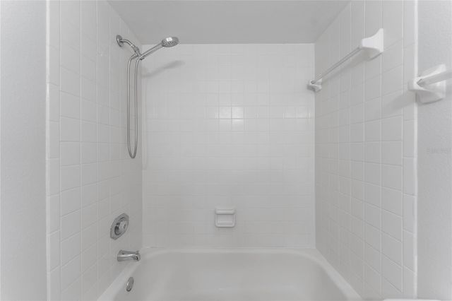 5201 BELLEFIELD DRIVE, Tampa, FL 33624