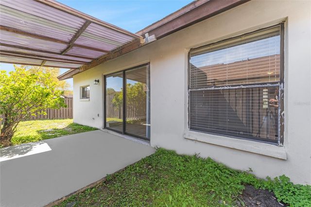 5201 BELLEFIELD DRIVE, Tampa, FL 33624