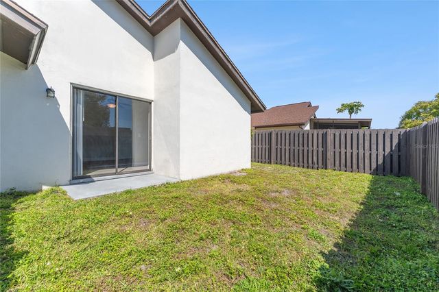 5201 BELLEFIELD DRIVE, Tampa, FL 33624