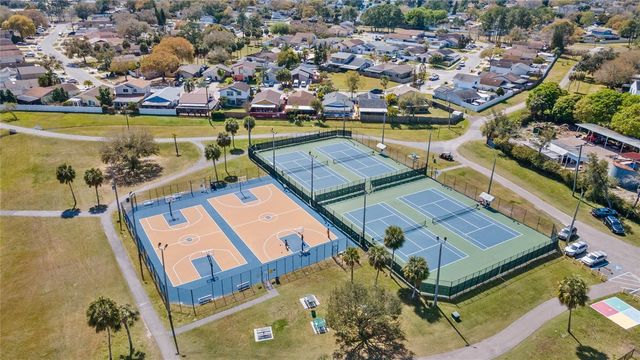 5201 BELLEFIELD DRIVE, Tampa, FL 33624