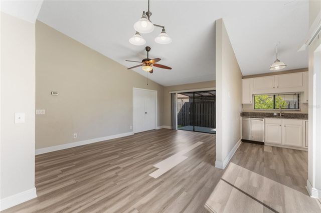 5201 BELLEFIELD DRIVE, Tampa, FL 33624