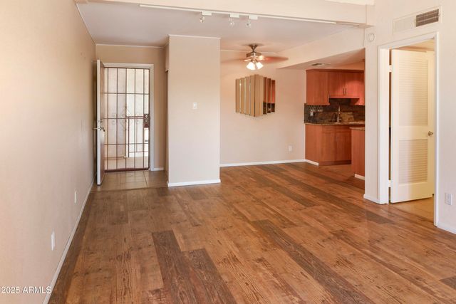 7350 N VIA PASEO DEL SUR -- N207, Scottsdale, AZ 85258