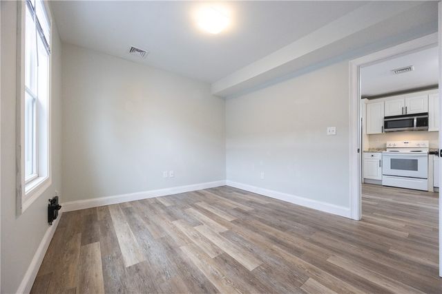 214 Silver Spring Street 1, Providence, RI 02904