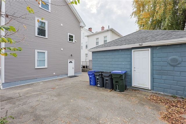 214 Silver Spring Street 1, Providence, RI 02904
