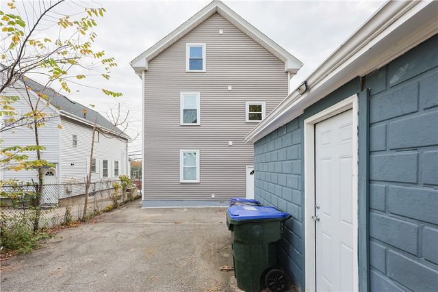 214 Silver Spring Street 1, Providence, RI 02904
