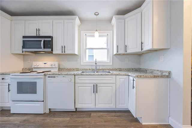 214 Silver Spring Street 1, Providence, RI 02904
