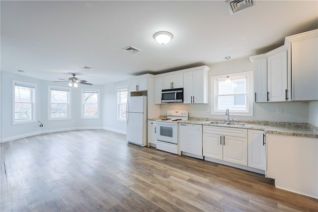 214 Silver Spring Street 1, Providence, RI 02904