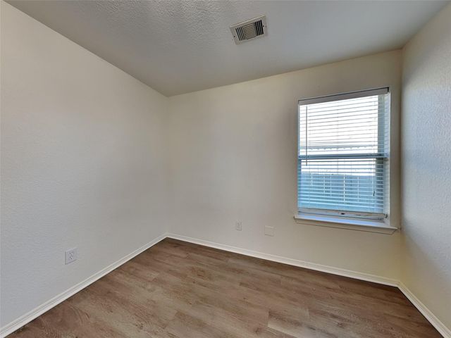 2803 Seastrand Lane, Dickinson, TX 77539