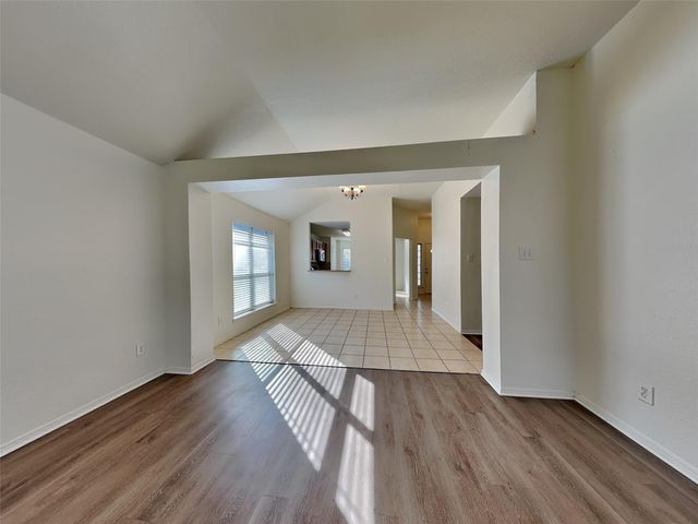 2803 Seastrand Lane, Dickinson, TX 77539