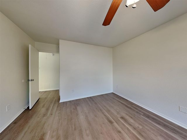 2803 Seastrand Lane, Dickinson, TX 77539