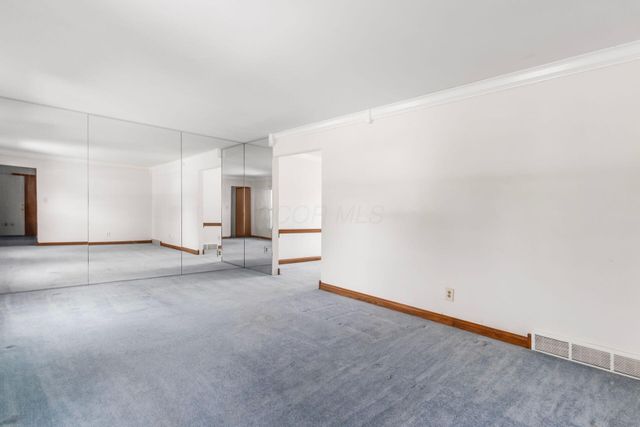 1720 Kenwick Road, Columbus, OH 43209
