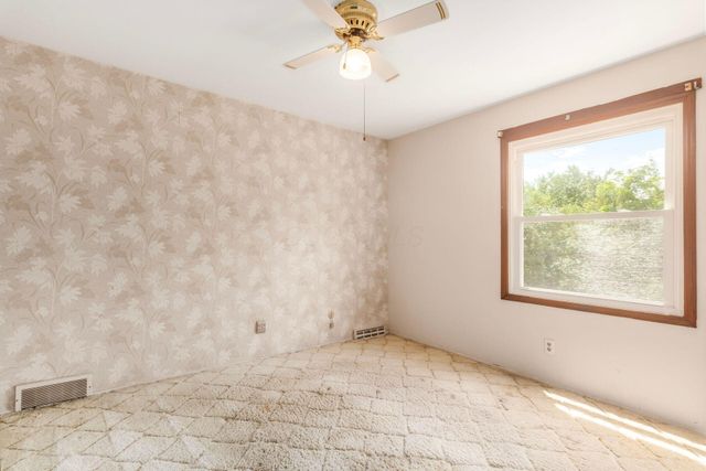 1720 Kenwick Road, Columbus, OH 43209