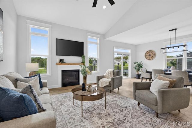 187 Redmond Pines Drive, Wentzville, MO 63385