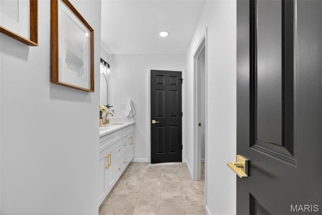 187 Redmond Pines Drive, Wentzville, MO 63385