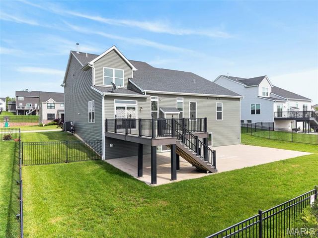 187 Redmond Pines Drive, Wentzville, MO 63385