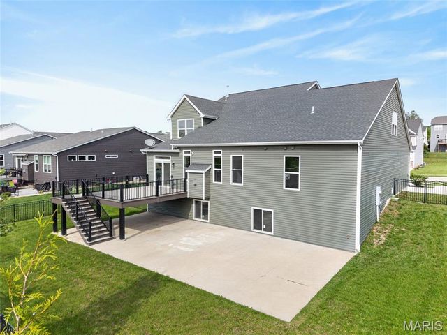 187 Redmond Pines Drive, Wentzville, MO 63385