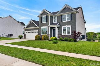 187 Redmond Pines Drive, Wentzville, MO 63385