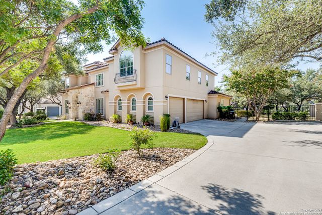 24511 Bogey, San Antonio, TX 78260