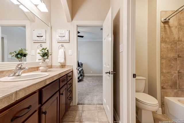 24511 Bogey, San Antonio, TX 78260