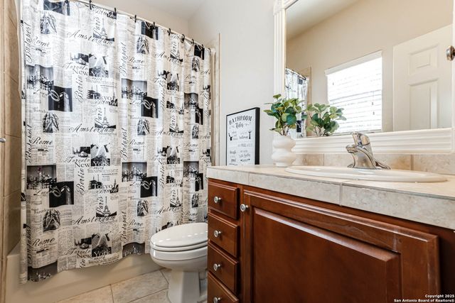 24511 Bogey, San Antonio, TX 78260